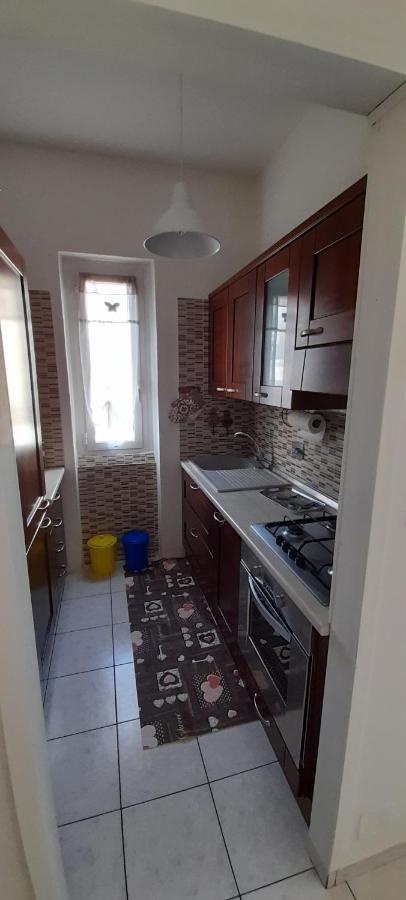Bellissimo Alloggio Vicino Alla Metro Bengasi,Lino House Turim Exterior foto