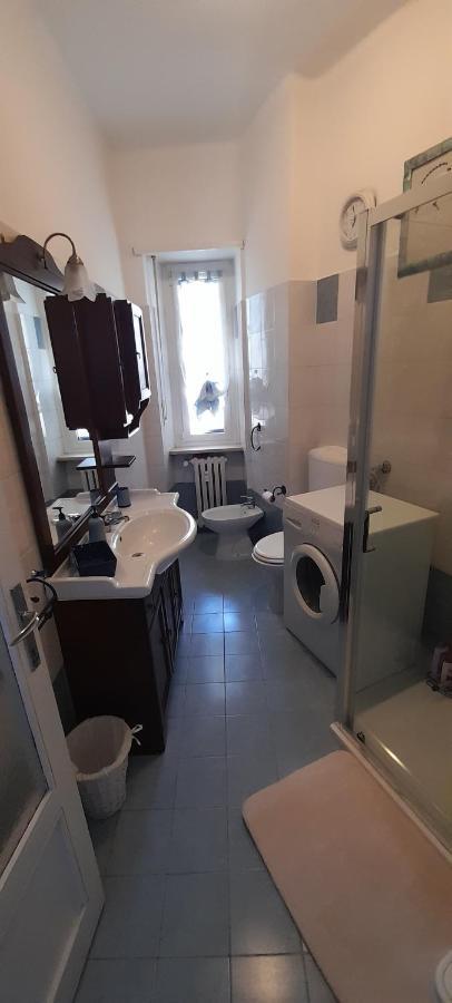 Bellissimo Alloggio Vicino Alla Metro Bengasi,Lino House Turim Exterior foto